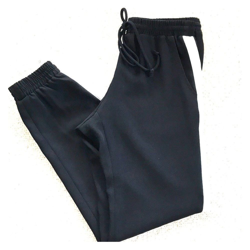 Ro & De Black joggers with white stripe. Size M